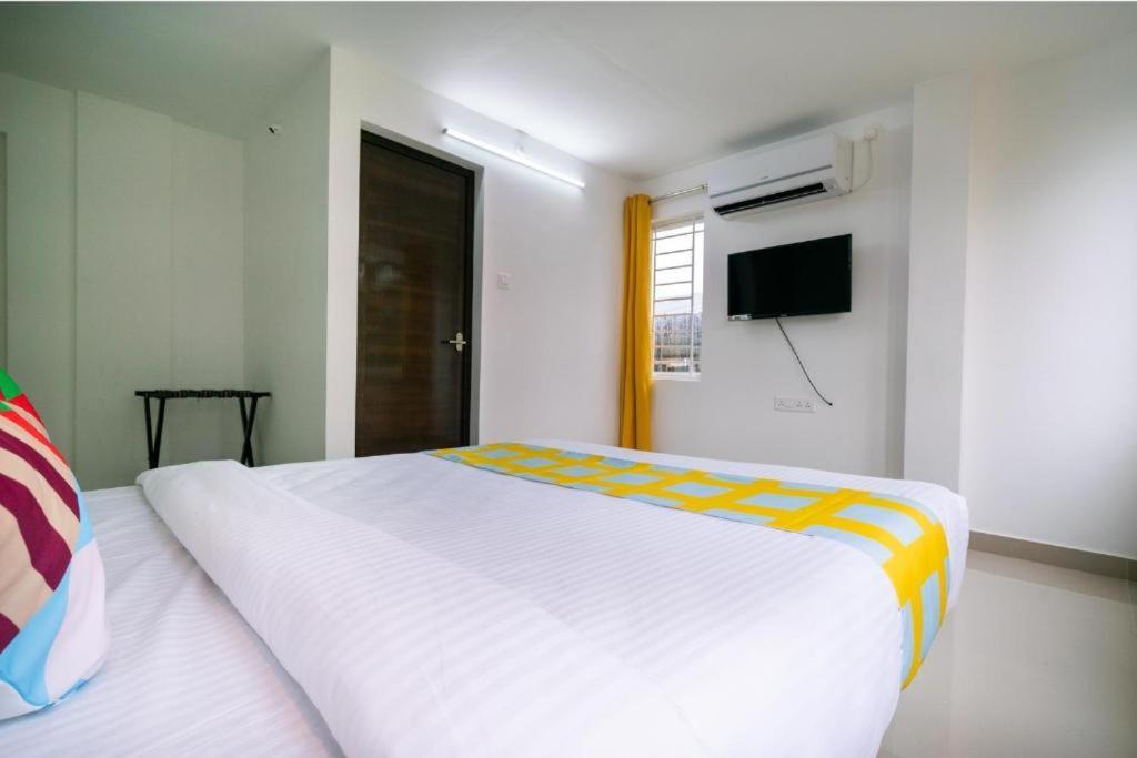 Flamingo Suites Kochi ภายนอก รูปภาพ