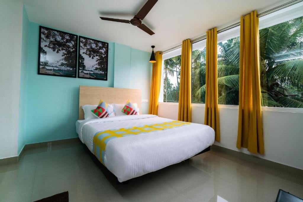 Flamingo Suites Kochi ภายนอก รูปภาพ